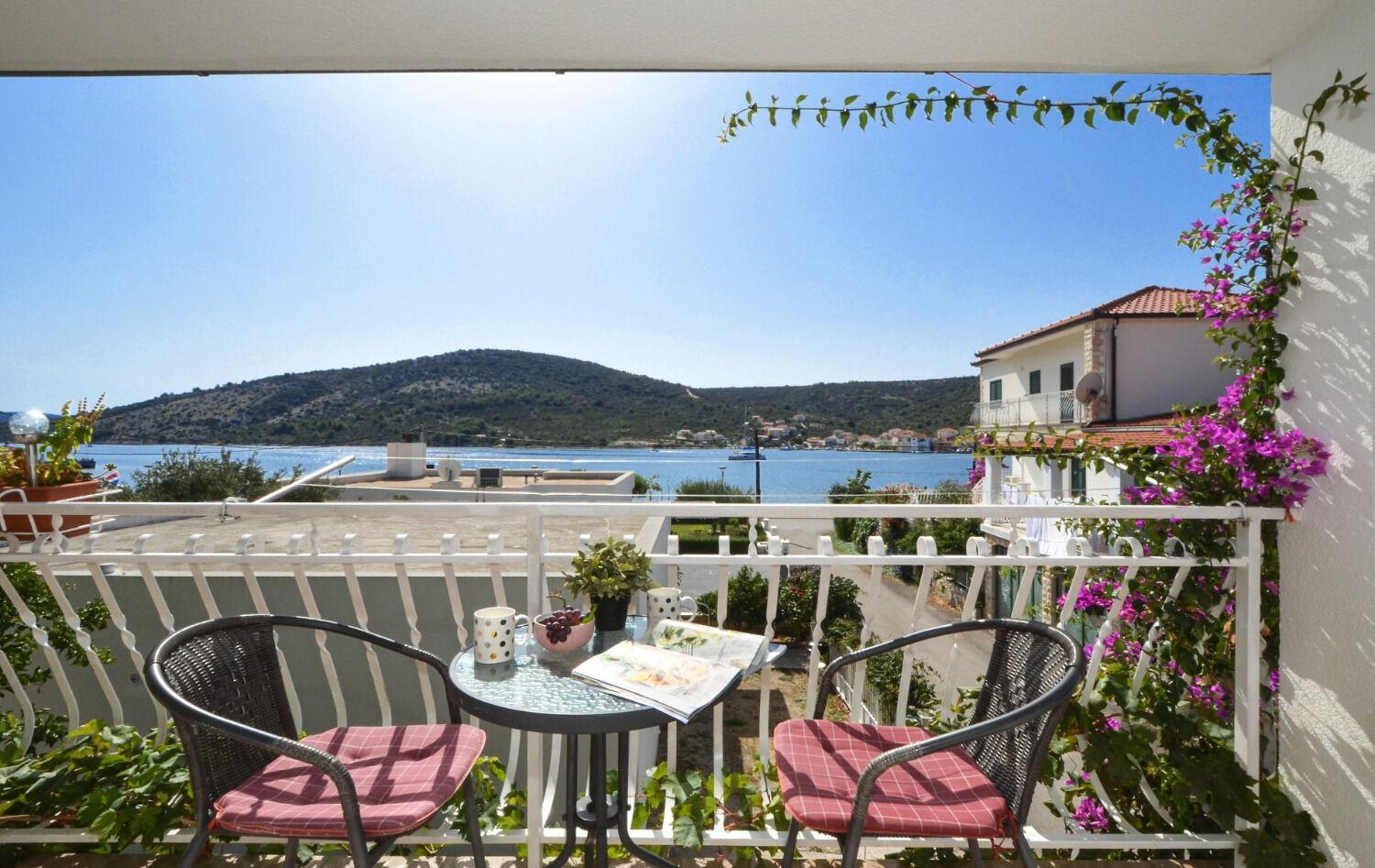 Apartments Paz Vinišće Exteriér fotografie